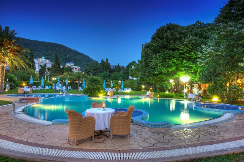 Hotel Rivijera Петровац Экстерьер фото