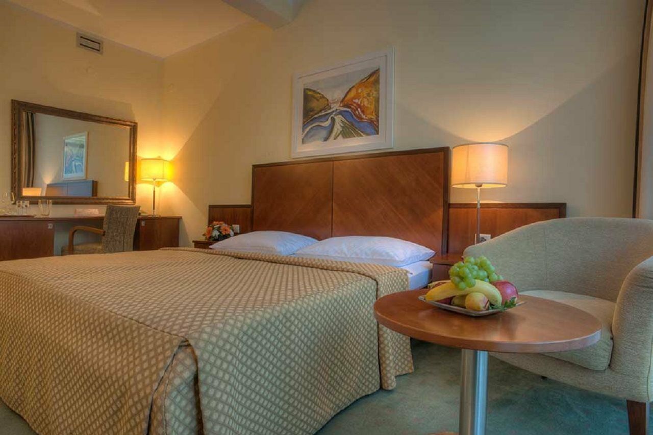 Hotel Rivijera Петровац Экстерьер фото